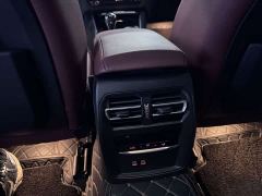 BMW 3 Series 325Li M Sport Package - ფოტო 7
