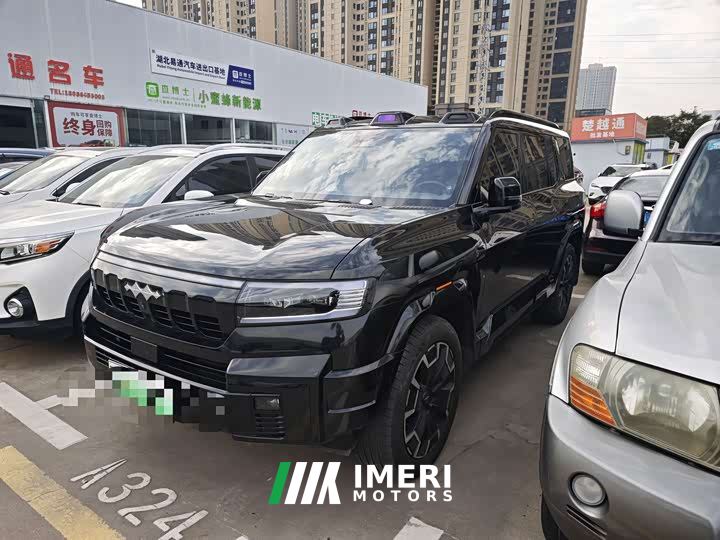 Fangchengbao Leopard 8 Zhiyong Flagship 6-Seater - car from China