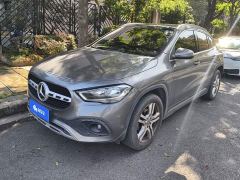 Mercedes-Benz GLA 180 - ფოტო 1