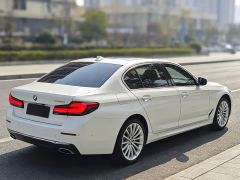 BMW 5 Series Facelift 530Li Luxury Edition Premium Package - ფოტო 4