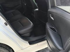 Toyota Corolla Hybrid 1.8H E-CVT Luxury - фото 18