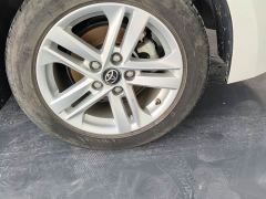 Toyota Corolla Hybrid 1.8H E-CVT Luxury - фото 20