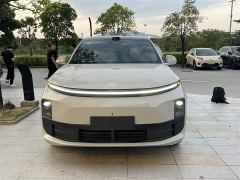 Li Auto L6 Max Smart Refresh Edition - ფოტო 2