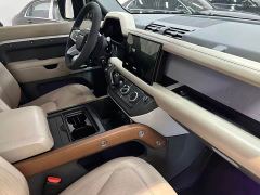 Land Rover Defender 110 P400 Dark Edition - ფოტო 15
