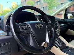 Toyota Alphard Hybrid 2.5L Premium Edition - фото 14