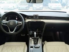 Volkswagen Magotan 2 Million Units Celebration Edition 330TSI DSG Luxury - фото 9