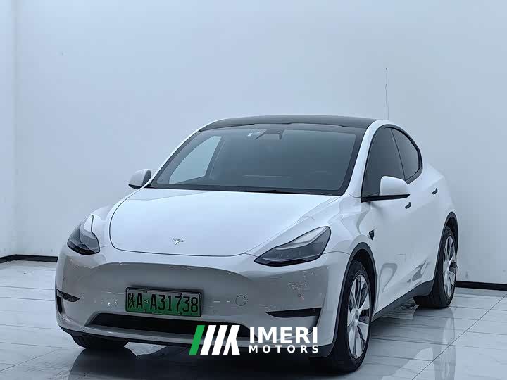 Tesla Model Y Facelift Long Range All-Wheel Drive - ავტომობილი ჩინეთიდან