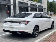 Hyundai Elantra 1.5L CVT Luxury - ფოტო 4