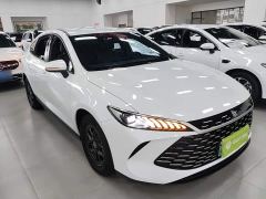 BYD Qin PLUS DM-i Smart Drive Edition 55KM Leading - фото 3