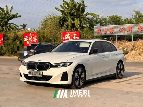 2024 BMW i3 eDrive 40 L Night Sport Package