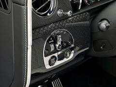 Rolls-Royce Cullinan Black Badge - фото 12