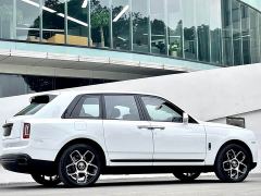 Rolls-Royce Cullinan Black Badge - фото 6