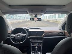 Volkswagen Touareg 280TSI FWD Luxury - фото 6