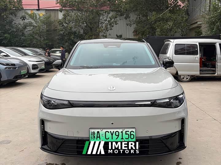 Leapmotor C10 530 Smart Comfort Edition - ავტომობილი ჩინეთიდან