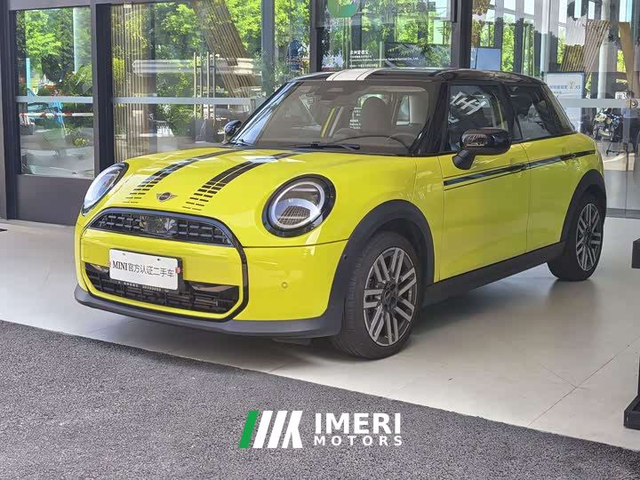 BMW MINI 1.5T COOPER Classic 5-Door - car from China