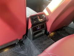 BMW 5 Series 525Li M Sport Package - ფოტო 8