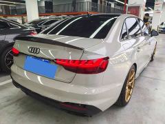 Audi A4L 40 TFSI quattro Luxury Dynamic - ფოტო 10