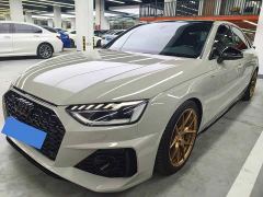 Audi A4L 40 TFSI quattro Luxury Dynamic - ფოტო 3