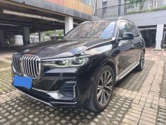 BMW X7 xDrive40i Premier Luxury Package - фото 1
