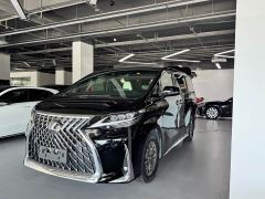 Lexus LM 300h 7-Seater Elegant Edition - фото 1