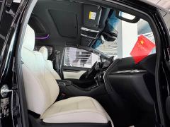 Lexus LM 300h 7-Seater Elegant Edition - фото 11