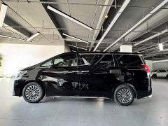 Lexus LM 300h 7-Seater Elegant Edition - фото 3