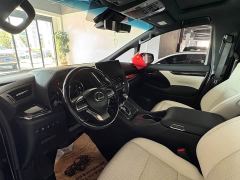 Lexus LM 300h 7-Seater Elegant Edition - фото 6