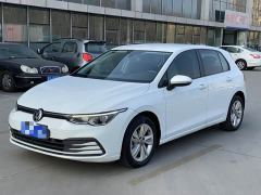 Volkswagen Golf 200TSI DSG - ფოტო 1