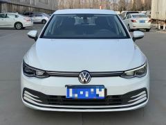 Volkswagen Golf 200TSI DSG - ფოტო 2