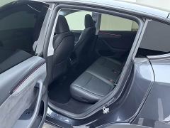 Tesla Model Y Long Range All-Wheel Drive Launch Edition - фото 17