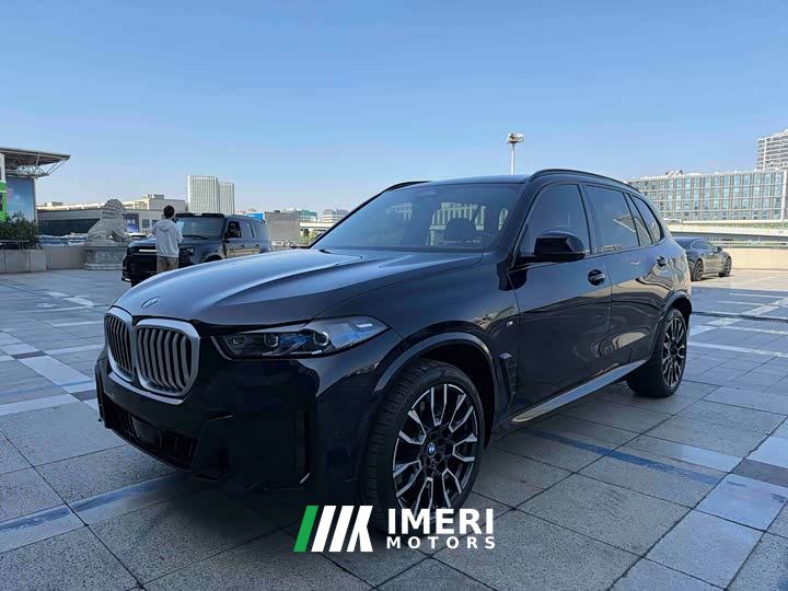 BMW X5 xDrive 40Li M Sport Midnight Edition Package