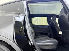 Tesla Model Y L Long Range All-Wheel Drive - ფოტო 13