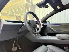 Tesla Model Y L Long Range All-Wheel Drive - ფოტო 5