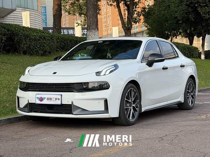 Lynk & Co 03 2.0T Diesel DCT Pro - car from China