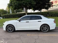 Lynk & Co 03 2.0T Diesel DCT Pro - photo 3