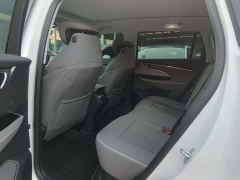 Buick E5 Premium Standard Range Edition - ფოტო 9