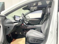 Voyah Lantu Zhaoguang Four-Wheel Drive Standard Edition - photo 13
