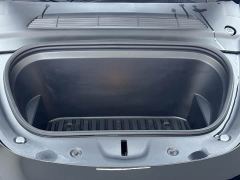 Tesla Model Y Rear-Wheel Drive - фото 10