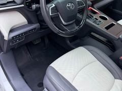 Toyota Sienna 2.5L Hybrid Luxury Edition - ფოტო 7