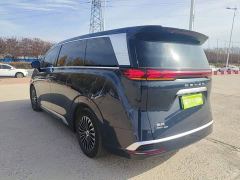 Denza D9 DM-i 970 AWD Flagship - фото 4