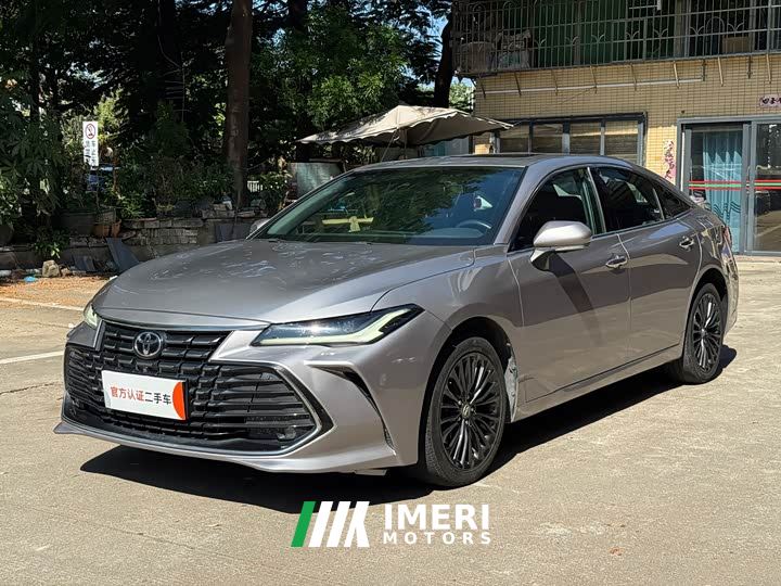 Toyota Avalon 2.0L XLE Premium Edition