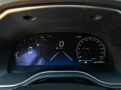Toyota Avalon 2.0L XLE Premium Edition - photo 17