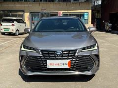 Toyota Avalon 2.0L XLE Premium Edition - photo 2