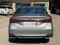 Toyota Avalon 2.0L XLE Premium Edition - photo 4