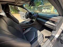 Toyota Avalon 2.0L XLE Premium Edition - photo 9
