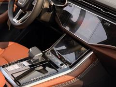 Audi Q7 55 TFSI quattro S line Sport - ფოტო 13