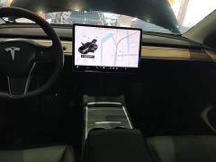 Tesla Model Y Standard Range RWD - фото 12