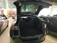 Tesla Model Y Standard Range RWD - фото 18