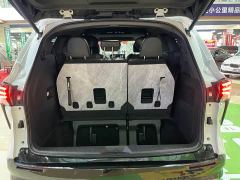 Toyota Sienna 2.5L Hybrid AWD Premium - ფოტო 11