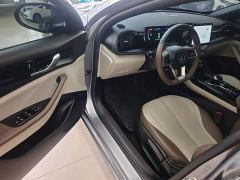 BYD Qin PLUS Glory Edition DM-i 55KM Leading - фото 15